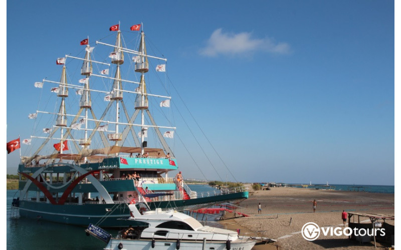 Side Boat Trip with River Cruise, Swimming and Lunch - 12