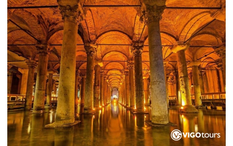 Explore Istanbul's Basilica Cistern on a Guided Tour - 2