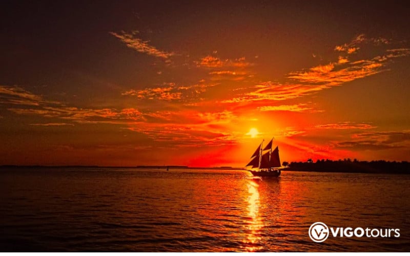 Suluada Sunset Boat Tour: Explore Suluada from Adrasan - 4