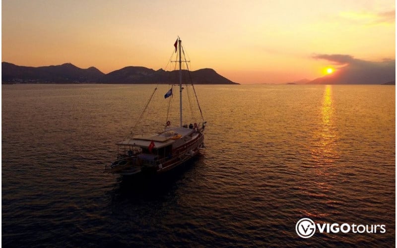 Suluada Sunset Boat Tour: Explore Suluada from Adrasan - 9