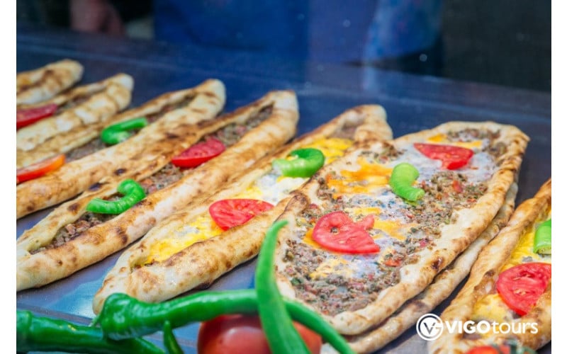 İstanbul Lezzet Turu: Avrupa ve Asya Tatlarını Keşfedin - 8