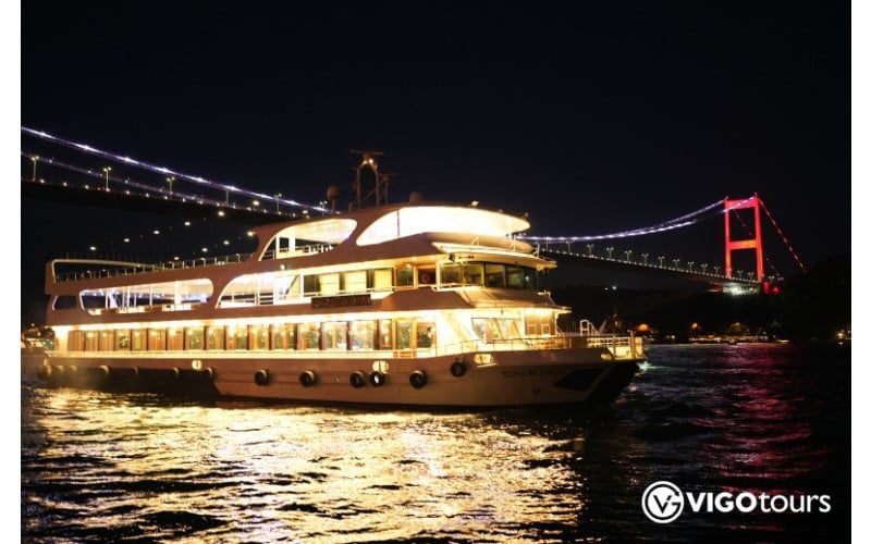 Valentine's Day Bosphorus Dinner Cruise with Drinks Included - 1