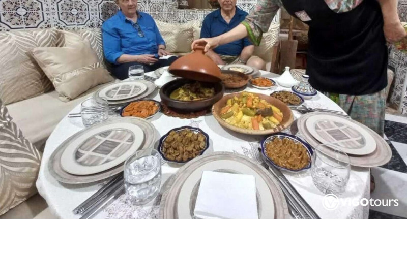 Tradycyjna Kolacja z Rodziną w Okolicy Side - 7