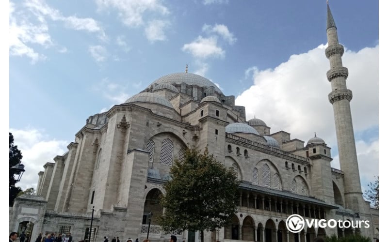 Half Day Süleymaniye Mosque & Yedikule Fortress Tour - 3