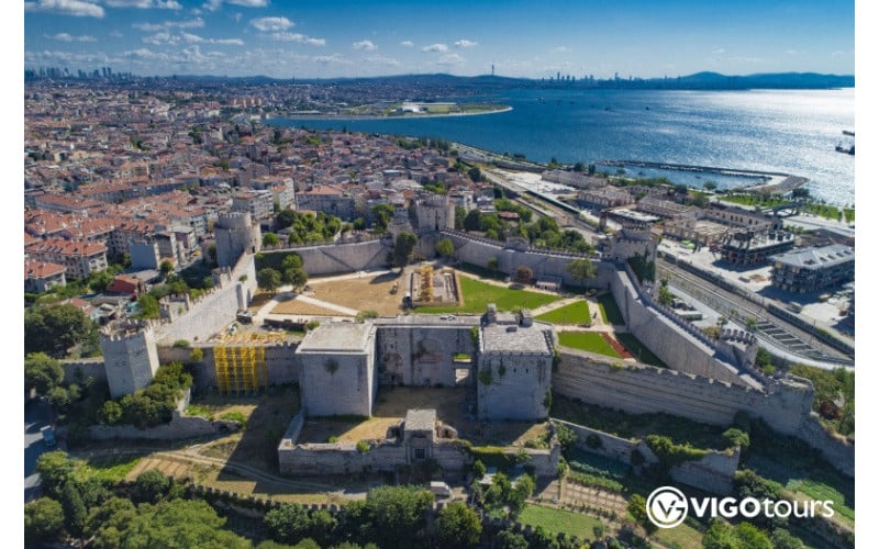 Half Day Süleymaniye Mosque & Yedikule Fortress Tour - 8