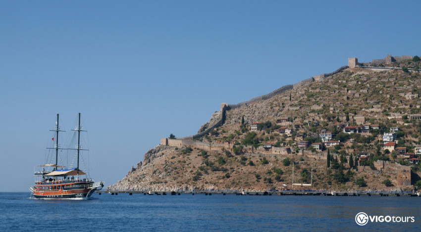 Sightseeing city tour of Alanya from Side - 1