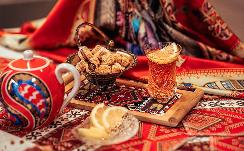 Türkisches Volk und Gastfreundschaft: Ein kulturelles Erlebnis