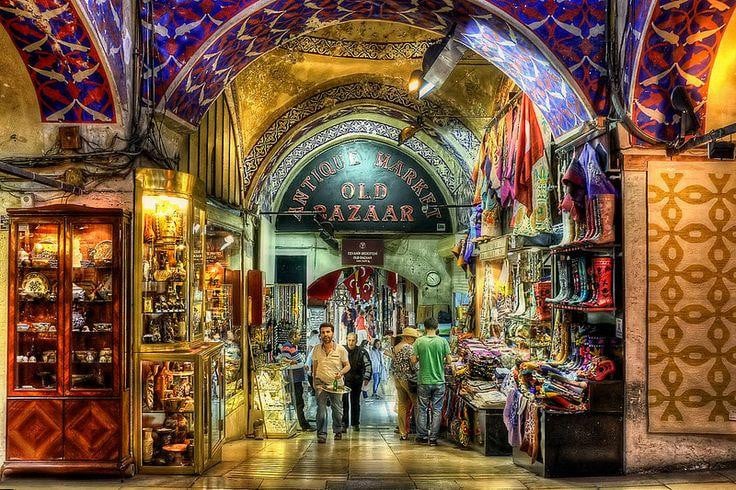Istanbul’s Grand & Spice Bazaars: Echoes of Eternity
