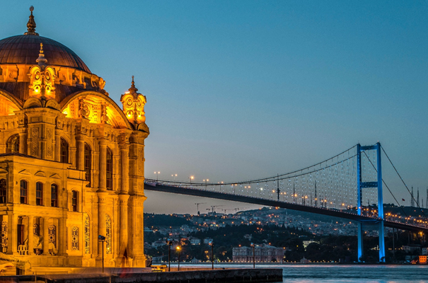You could enjoy the breath-taking sceneries in Istanbul